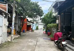 Mặt tiền 8.1m. LÊ VĂN QUỚI

88M2. NHĨNH 7TY NHỎ XÍU
Oto ngủ trong nhà... Bán nhà riêng tại Bình Trị Đông, Hồ Chí Minh 02