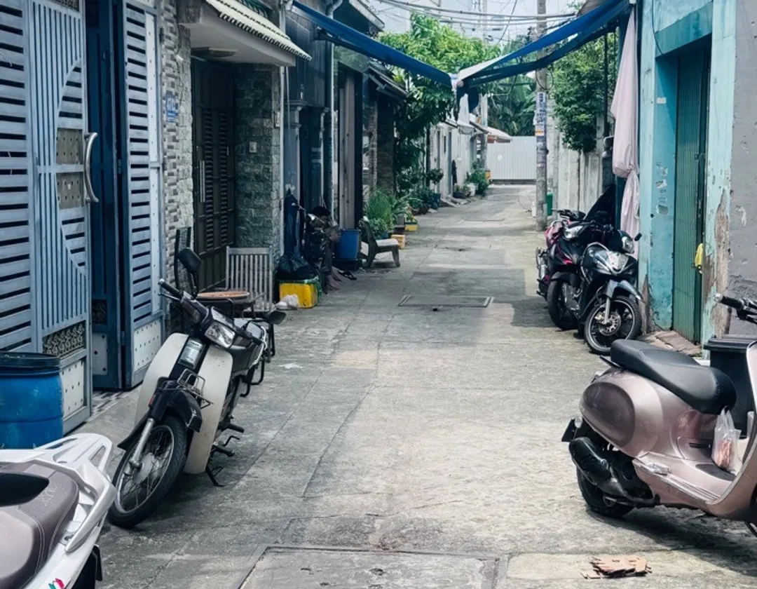 Bán nhà riêng 2 tầng tại Đông Hưng Thuận, diện tích 105.2m², giá 6.8 tỷ... Bán nhà riêng tại Đông Hưng Thuận, Hồ Chí Minh 01