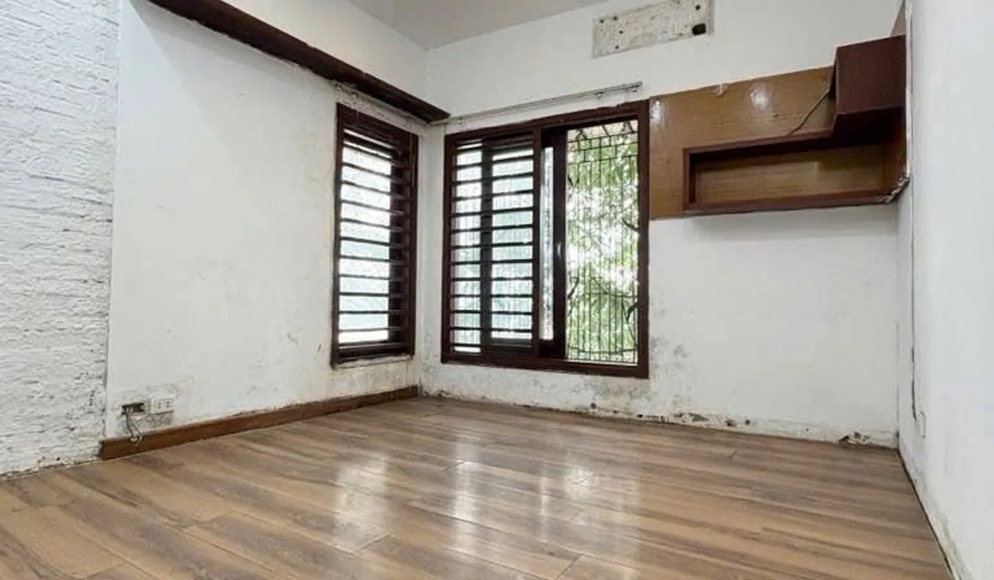 Nhà trường chinh 4 Tầng Ô Tô Đỗ Cửa Ngay Trung Tâm Đầy Tiện Nghi - kinh doanh - tặng full nội thất... Bán nhà riêng tại Kim Liên, Hà Nội 01