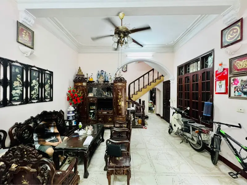 BÁN NHÀ TRUNG KÍNH ĐÔI LÔ GÓC 25 tỉ... Bán biệt thự, liền kề tại Yên Hòa, Hà Nội 01