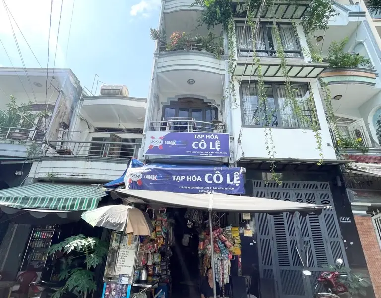 Nhà phố Tân Bình giảm sốc chỉ 4,6 tỷ - Kinh doanh đa ngành cực đỉnh... Bán nhà mặt phố tại Bảy Hiền, Hồ Chí Minh 01