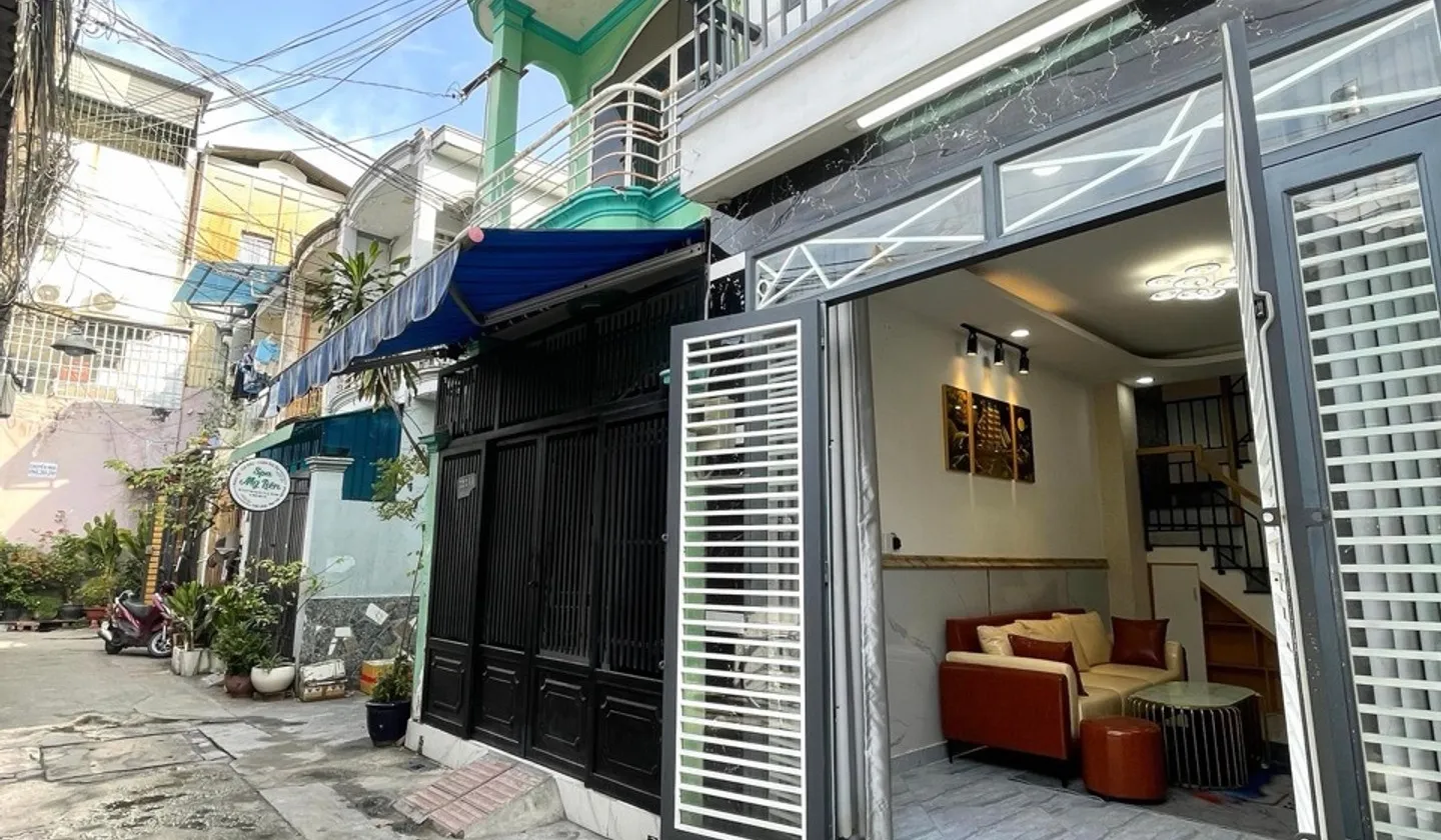 Cơ Hội Vàng Sở Hữu Nhà 2 Tầng Tân Bình - NGAY NHÀ GA T3 - GẦN 40M2... Bán nhà riêng tại Tân Sơn, Hồ Chí Minh 01