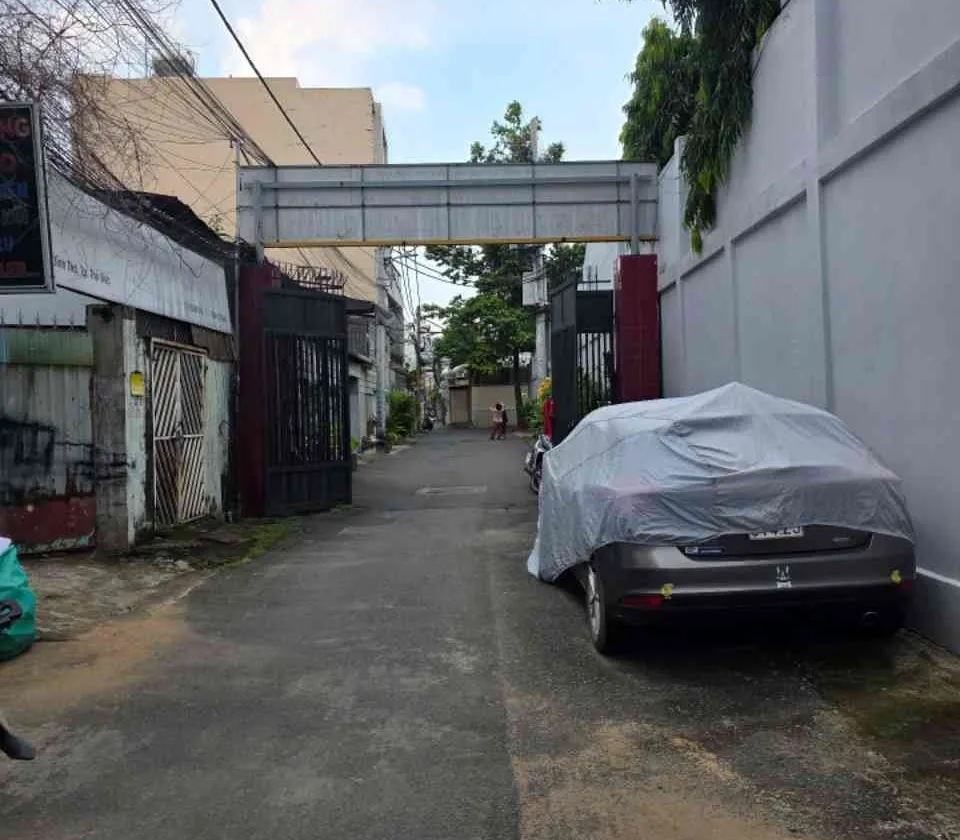 Nhà 3 tầng có sân thượng, 1 phòng ngủ tại phường Thủ Đức... Bán nhà riêng tại Thủ Đức, Hồ Chí Minh 01
