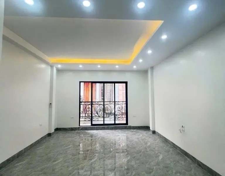 Nhà 6 tầng có thang máy, phù hợp làm văn phòng tại Hoàng Quốc Việt... Bán nhà riêng tại Nghĩa Đô, Hà Nội 01