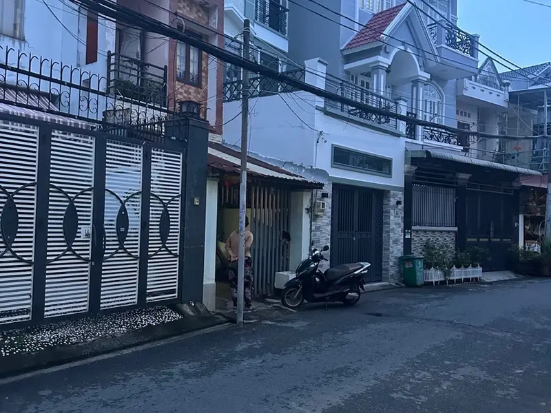 NHÀ MẶT TIỀN – 2 TẦNG –DT: 68M² –SÁT BÊN NGUYỄN DUY TRINH –P. BÌNH TRƯNG TÂY -QUẬN 2– CHỈ 7.4TỶ... Bán nhà mặt phố tại Bình Trưng, Hồ Chí Minh 01