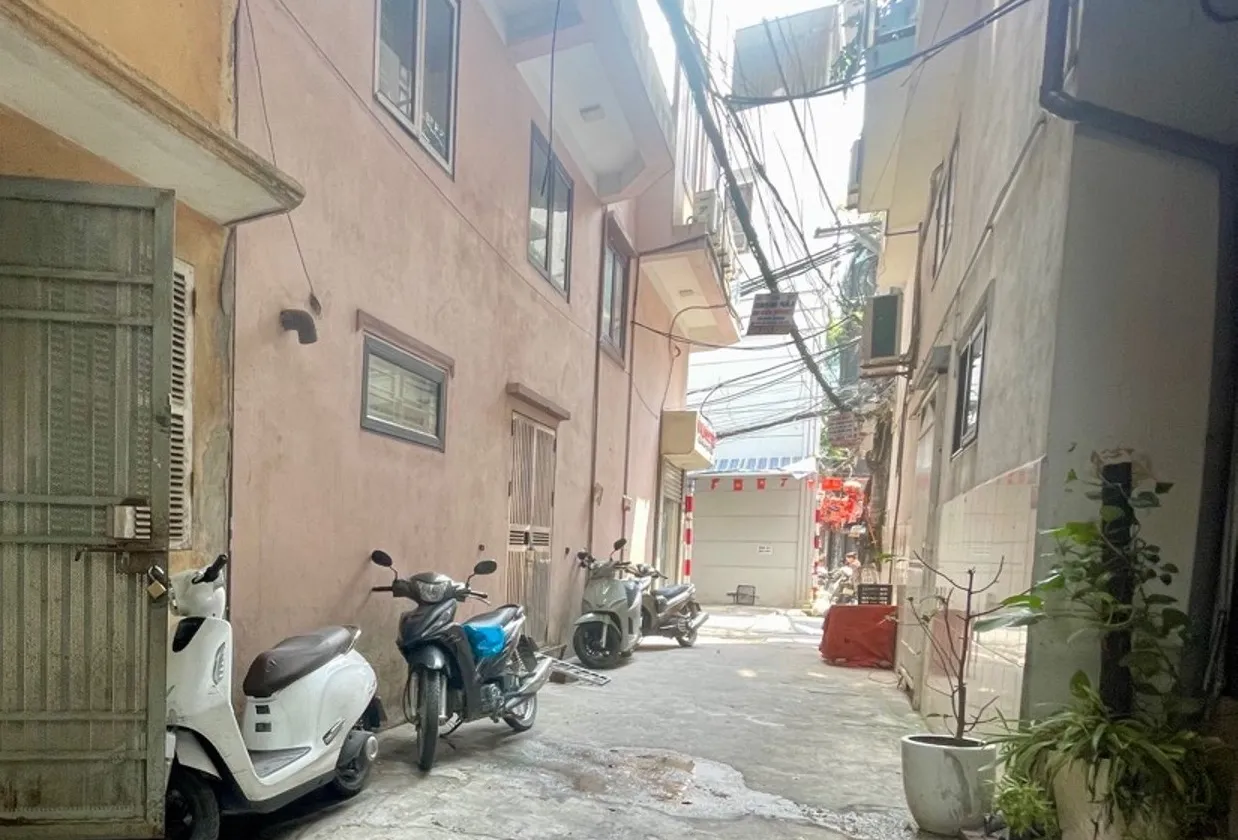 Bán nhà Lương Khánh Thiện, Tương Mai, ô tô, gần phố, SD27m2, 5.6 tỷ... Bán nhà riêng tại Tương Mai, Hà Nội 01