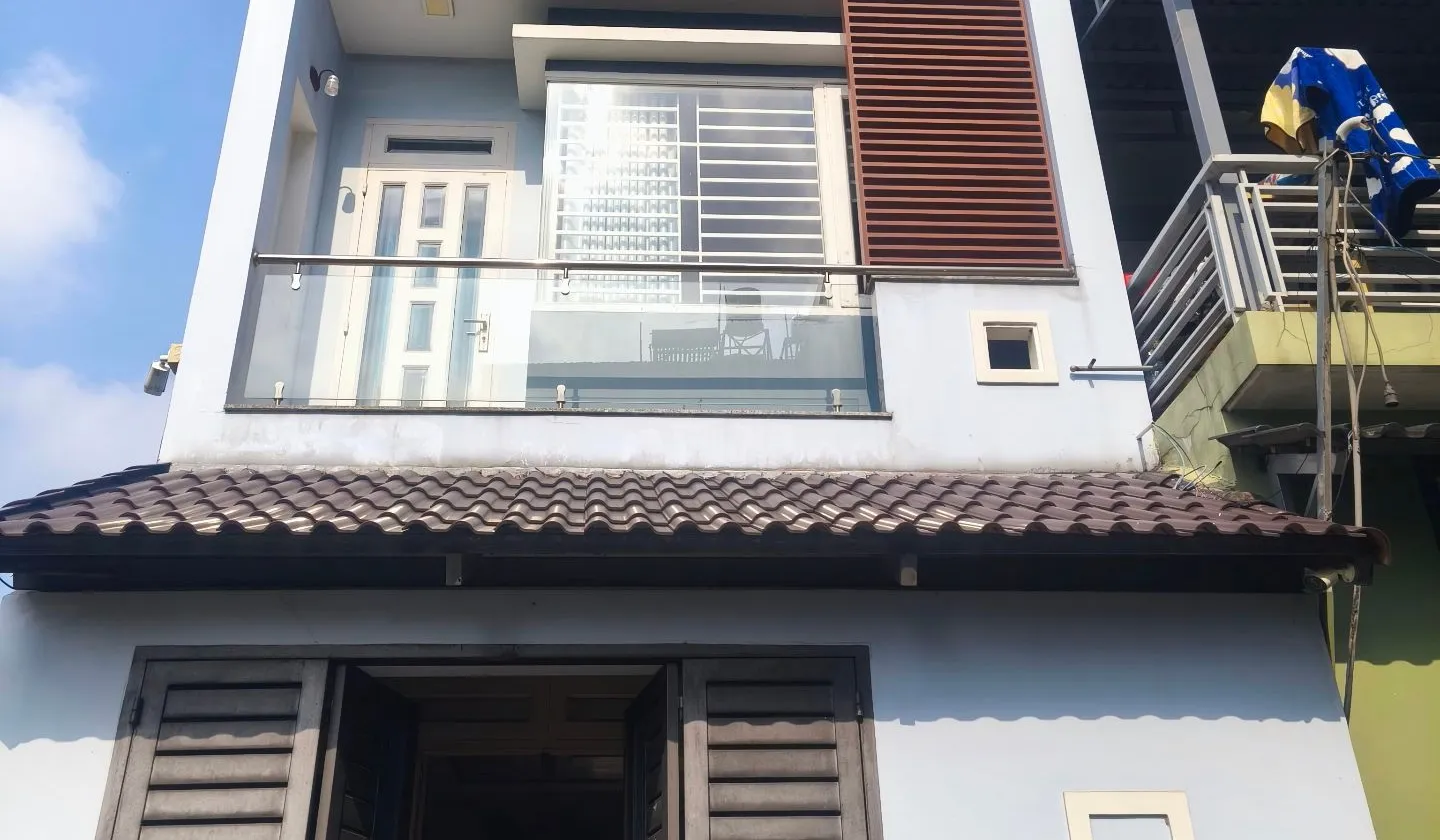 Bán nhà 3 tầng 68m2, HXT 6m, LK 4-5 giá 5.7 tỷ giảm mạnh... Bán nhà riêng tại Bình Tân, Hồ Chí Minh 01
