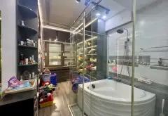 Nhà 4 tầng hiện đại, 5 phòng ngủ ở trung tâm Quận 10... Bán nhà riêng tại Vườn Lài, Hồ Chí Minh 02