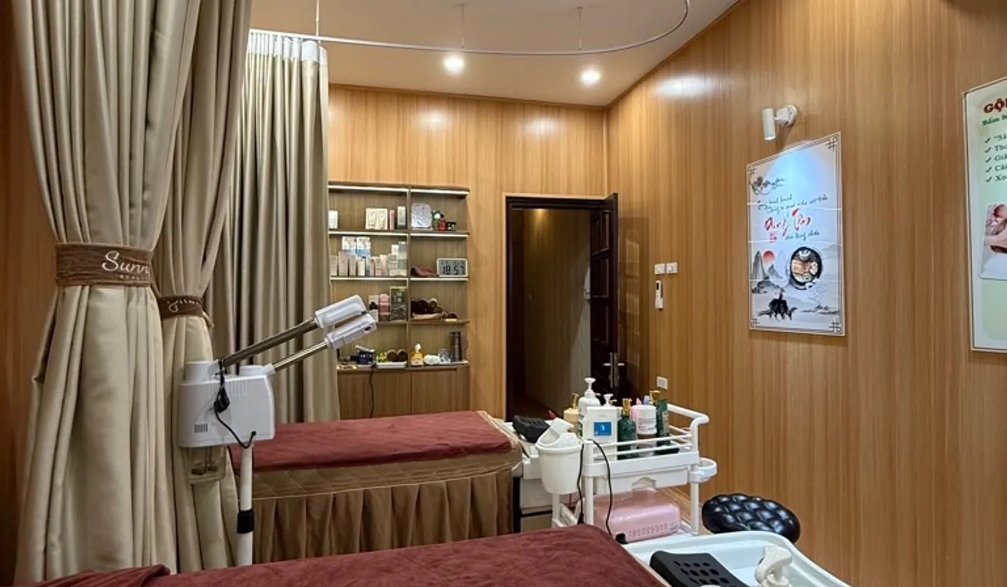 Bán nhà mặt phố phường Đống Đa, Hà Nội, 4.5 tầng, giá 17.8 tỷ... Bán nhà mặt phố tại Đống Đa, Hà Nội 01