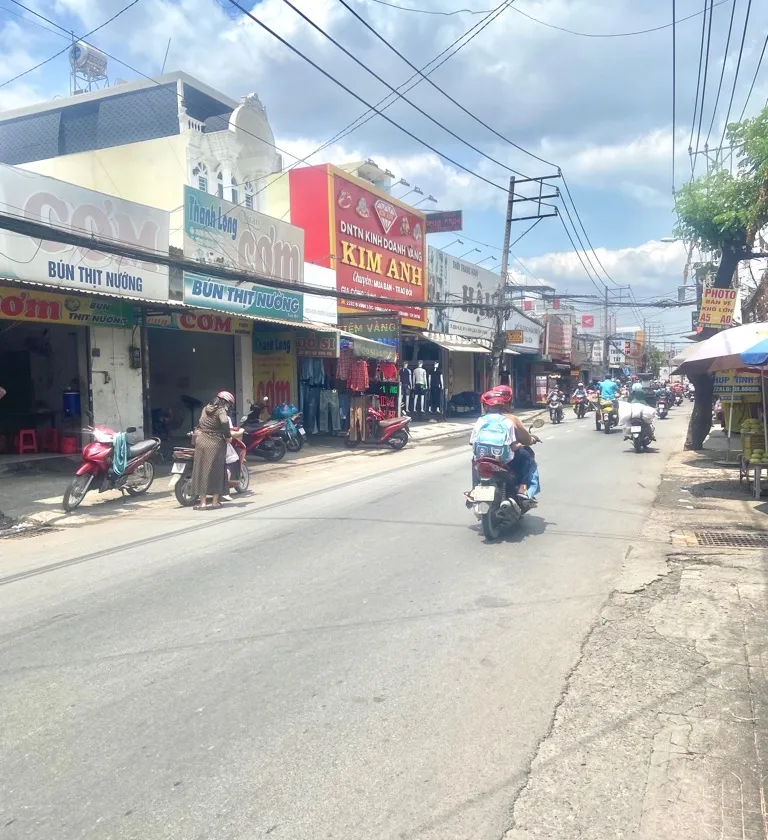 Bán nhà riêng 118m2 chính chủ tại Nguyễn thị tú - ngã 5 võ văn vân... Bán raw tại Vĩnh Lộc, Hồ Chí Minh 01