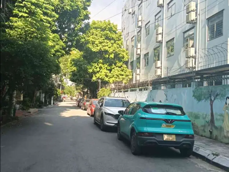 Bán nhà NGUYỄN CẢNH DỊ 17.9 tỷ Ngõ Ô Tô phân lô bàn cờ ô tô vào nhà kinh doanh bất chấp sổ đỏ.... Bán biệt thự, liền kề tại Định Công, Hà Nội 01