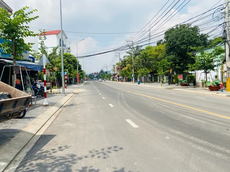 Nhà mặt phố phường Dĩ An, Hồ Chí Minh - xây 3 tầng, diện tích rộng, thích hợp kinh doanh... Bán nhà mặt phố tại Dĩ An, Hồ Chí Minh 01