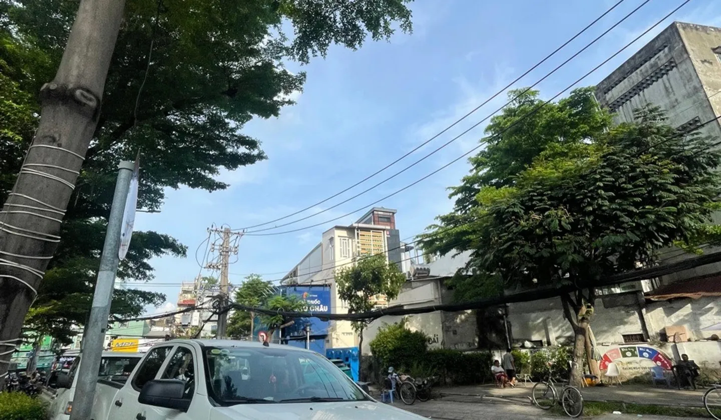 SÁT MT TÔN ĐẢN  - 92.5M² - THU 240TR/NĂM - 7.2 TỶ - SỔ VUÔNG VỨC ĐẸP... Bán nhà riêng tại Khánh Hội, Hồ Chí Minh 01