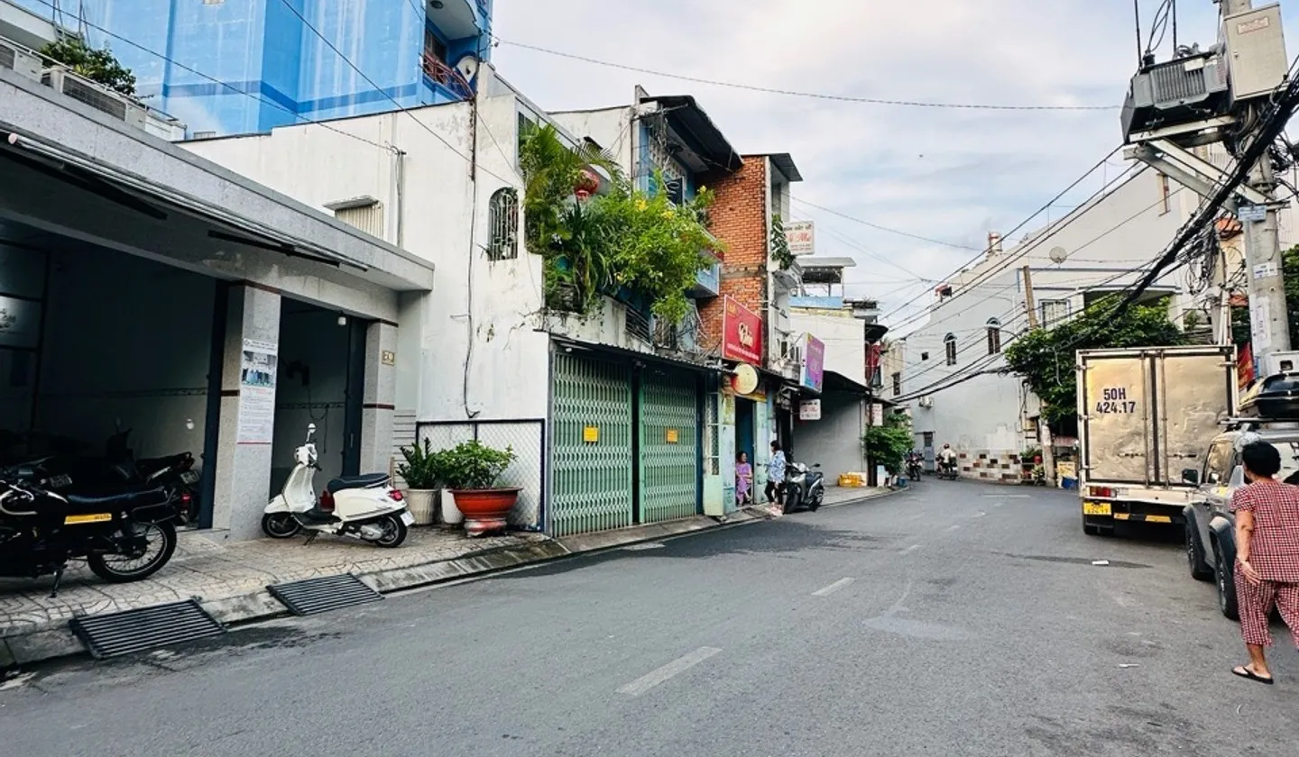 Bán nhà mặt phố 2 tầng 54m2 tại Phú Trung, Tân Phú giá 7.5 tỷ... Bán nhà mặt phố tại Tân Phú, Hồ Chí Minh 01