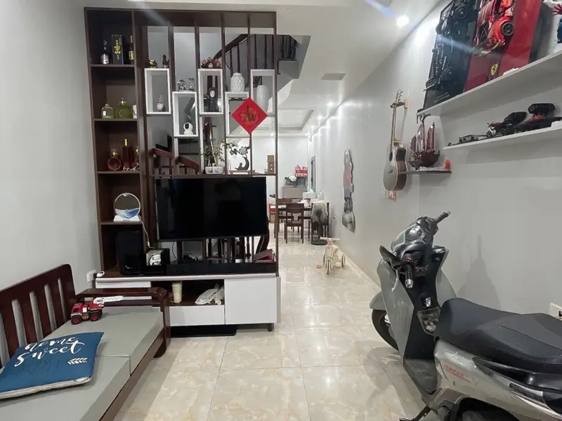 BÁN NHÀ NGAY CẠNH ROYAL CITY – NGUYỄN TRÃI – THANH XUÂN – HƠN 8 TỶ – 36M² x 5 TẦNG – 6 PHÒNG NGỦ... Bán nhà riêng tại Thanh Xuân, Hà Nội 01