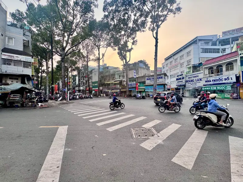 Nhà mặt phố kinh doanh đắc địa Quận 10, đẳng cấp và tiềm năng vượt trội... Bán nhà mặt phố tại Vườn Lài, Hồ Chí Minh 01