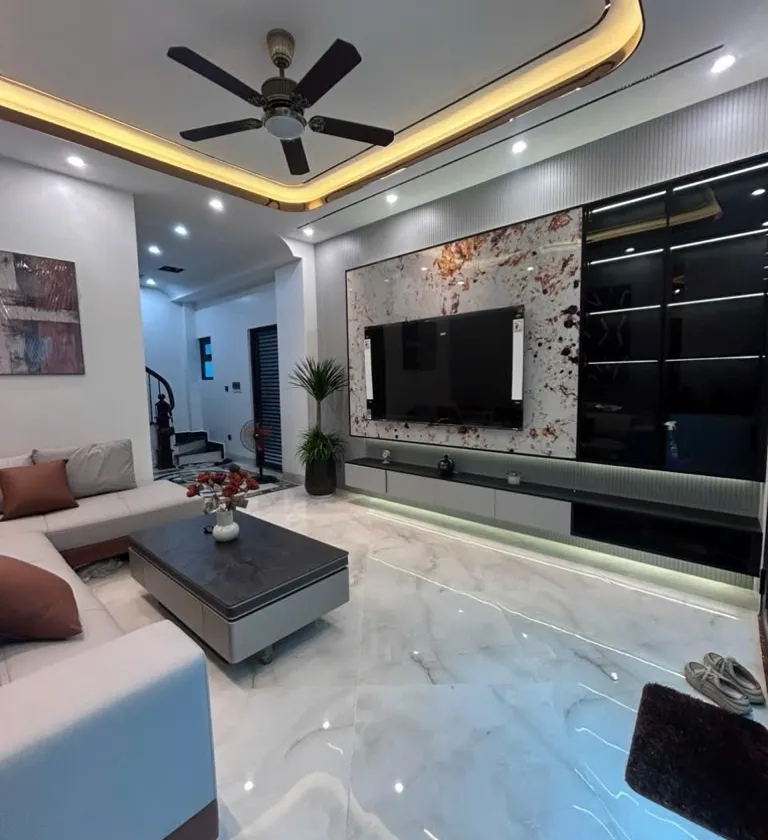 Bán Nhà 6 Tầng Lô Góc Có Thang Máy Tại Mai Động, Diện Tích 33.7m2... Bán owner_side tại Tương Mai, Hà Nội 01