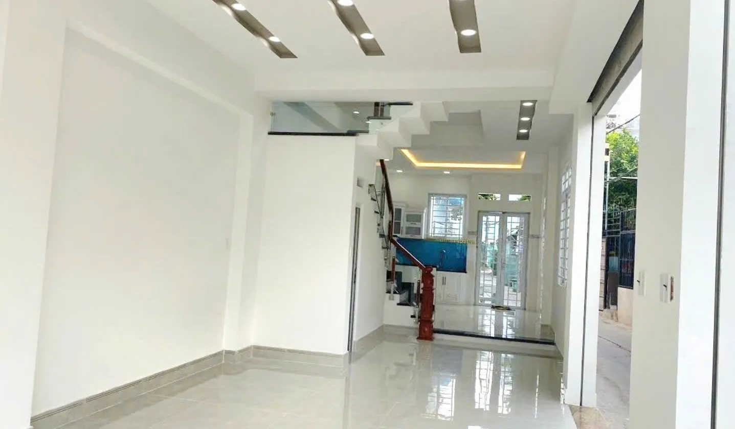 Nhà mặt tiền- 108.2m² - Thới An, Quận 12, TP Hồ Chí Minh - 6.3 tỷ... Bán nhà mặt phố tại Thới An, Hồ Chí Minh 01