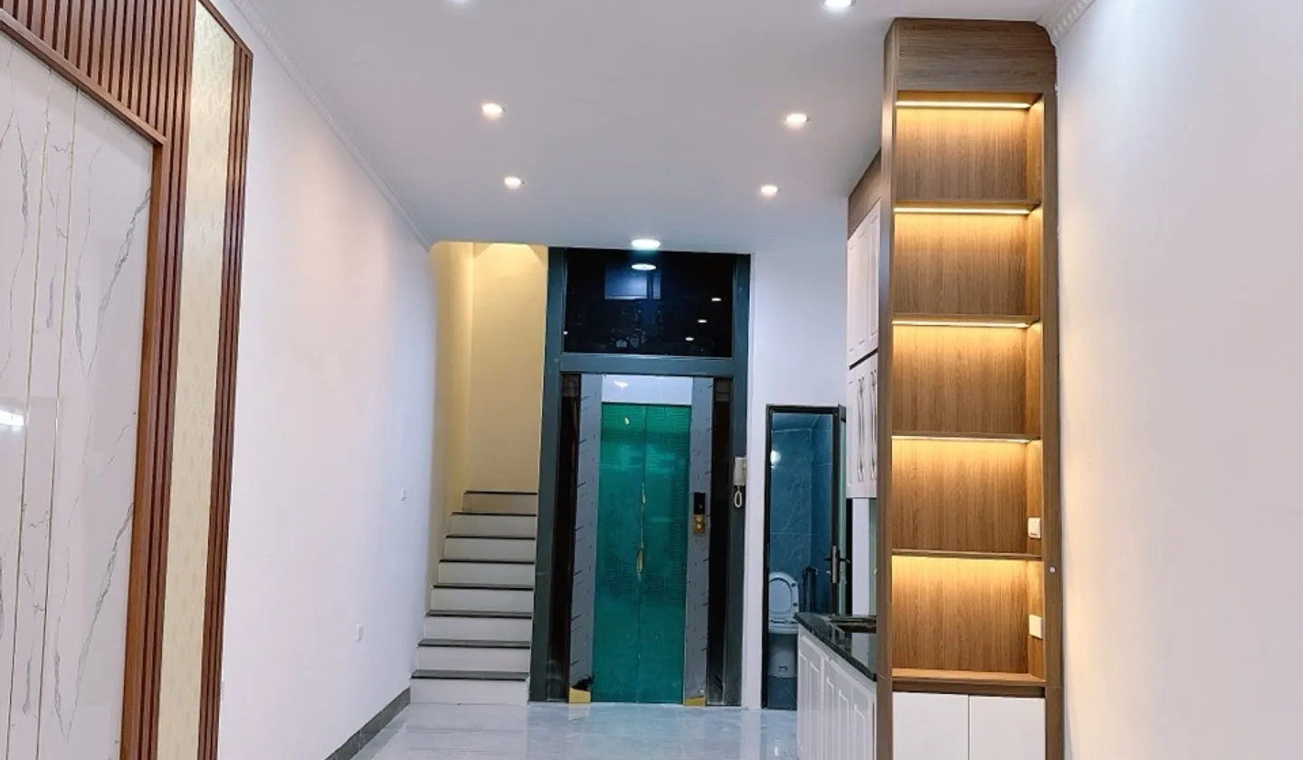 bán nhà Phố Hào Nam - 6 tầng - thang máy - nhà xây mới đẹp full nội thất ở ngay... Bán nhà riêng tại Ô Chợ Dừa, Hà Nội 01