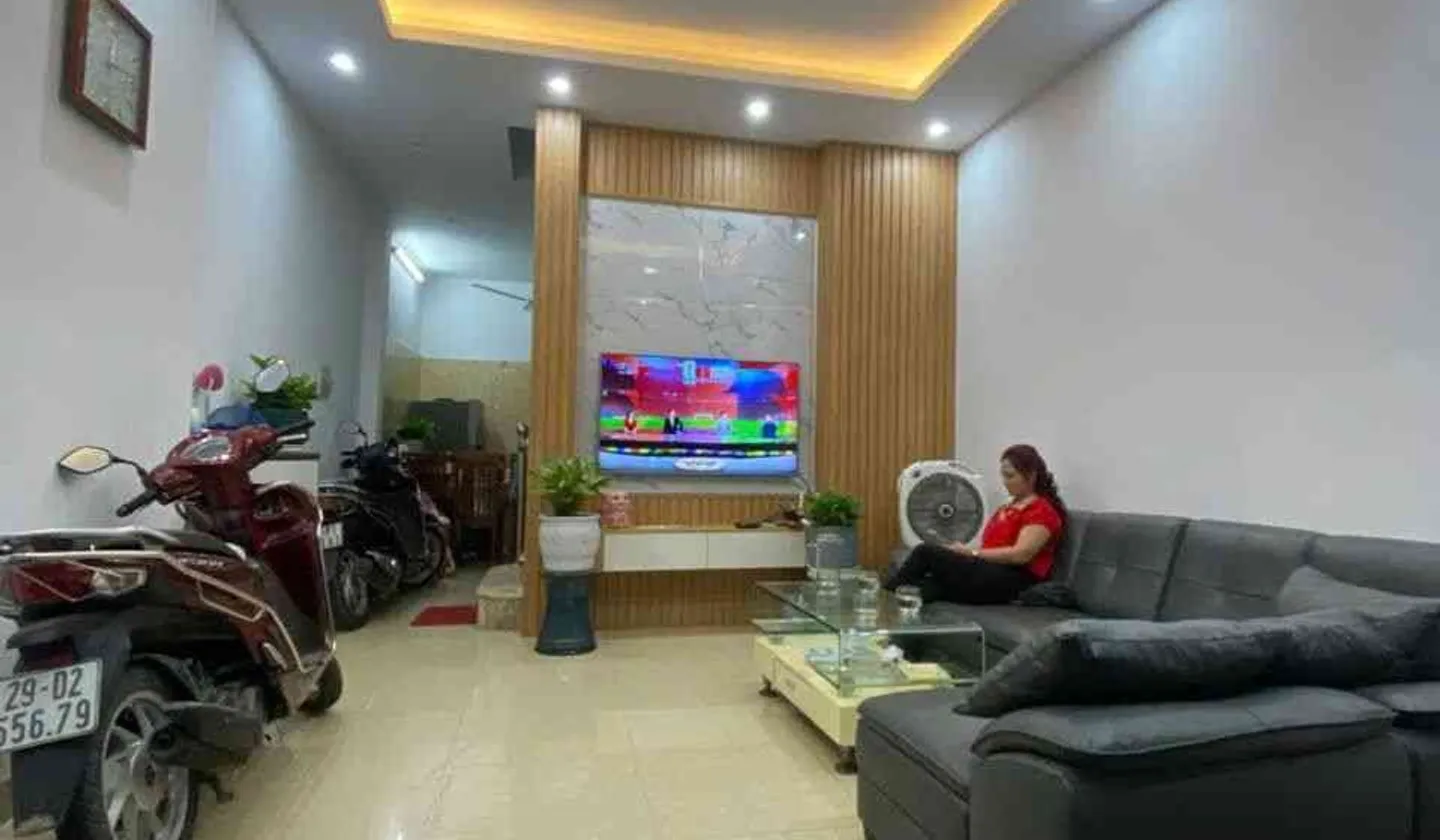Nhà 4 tầng diện tích 40m² tại trung tâm Cầu Giấy, phù hợp ở và cho thuê... Bán nhà riêng tại Cầu Giấy, Hà Nội 01