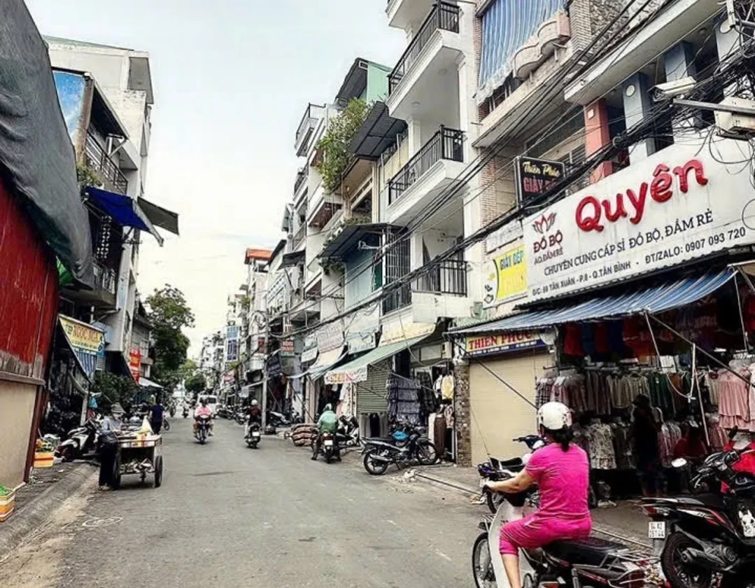 Nhà mặt phố kinh doanh thuận tiện tại quận Tân Bình, diện tích 94m²... Bán nhà mặt phố tại Tân Hòa, Hồ Chí Minh 01