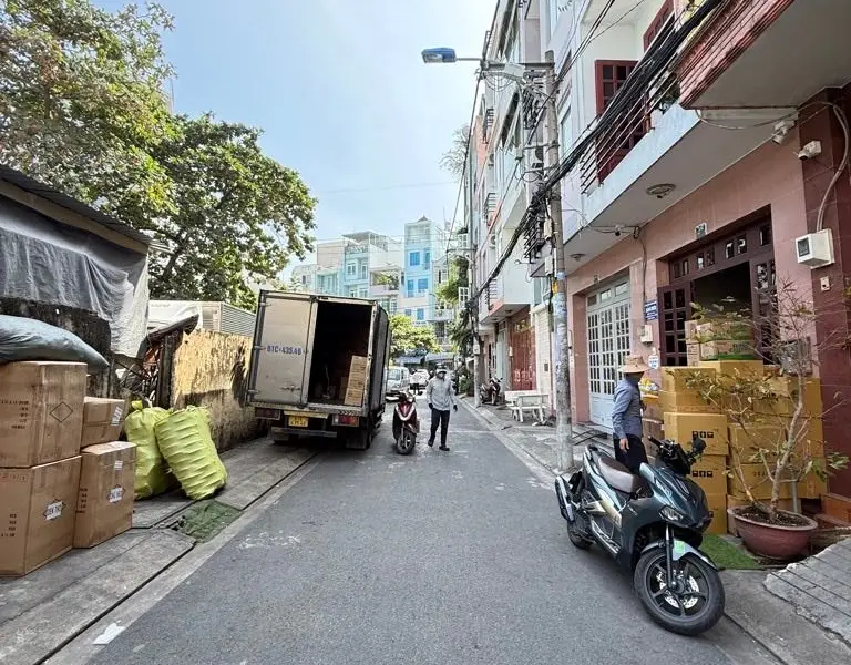 Bán nhà 2 mặt tiền kinh doanh Quận 10, 4 tầng, diện tích 62m2... Bán nhà mặt phố tại Hòa Hưng, Hồ Chí Minh 01
