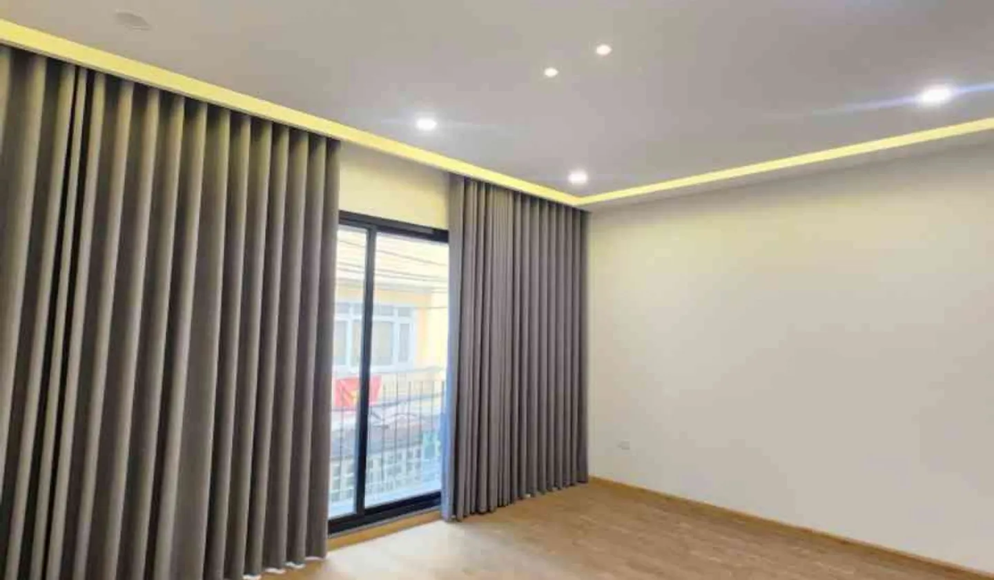 CHỦ CẦN BÁN GẤP – HẠ CHÀO 1 TỶ 🔥 PHÂN LÔ QUÂN ĐỘI – Ô TÔ TRÁNH – KINH DOANH... Bán nhà riêng tại Tây Hồ, Hà Nội 01