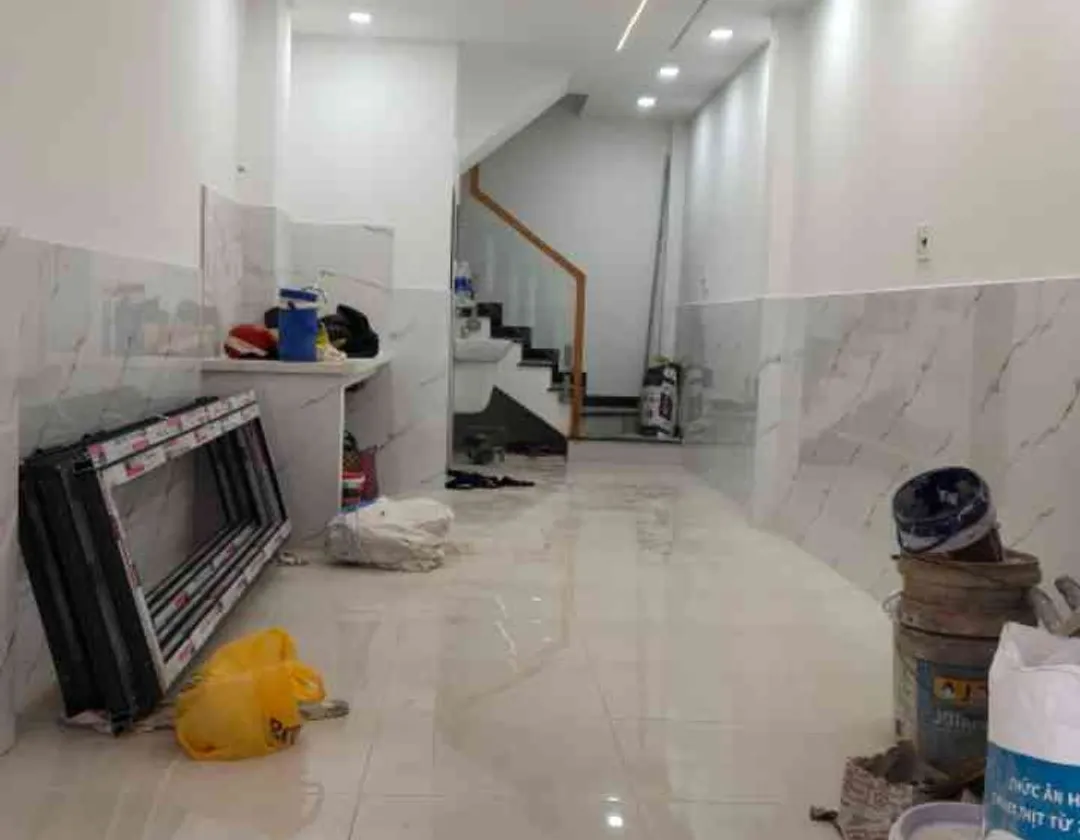 Bán nhà mới 4 tầng 3 PN tại phường Phú Trung, giá 5.2 tỷ... Bán nhà riêng tại Tân Phú, Hồ Chí Minh 01