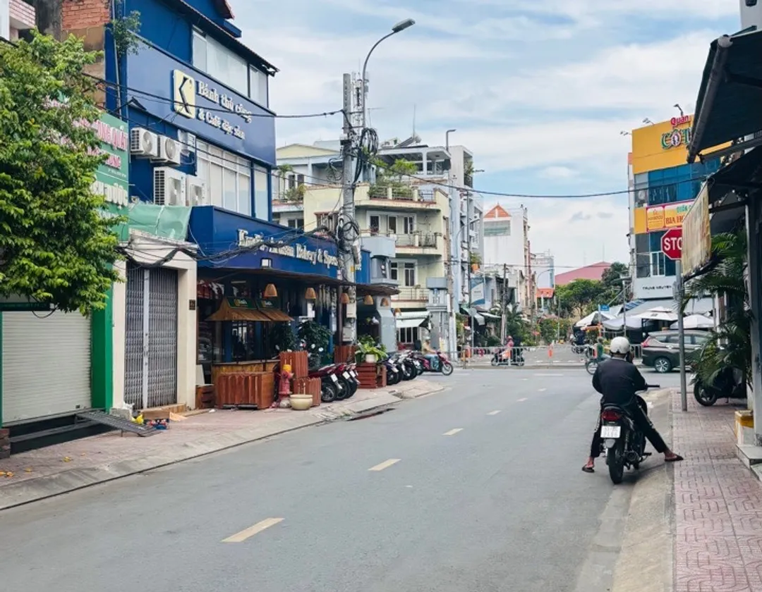 Bán nhà mặt phố - 49.5m² - Chánh Hưng, Quận 8, TP Hồ Chí Minh - 9 tỷ... Bán nhà mặt phố tại Chánh Hưng, Hồ Chí Minh 01