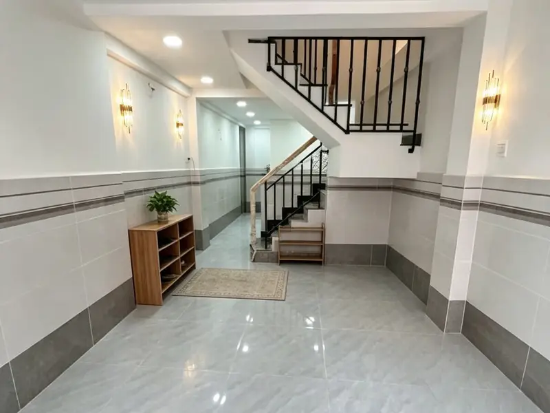 Nhà 4 tầng - 30m2 - Thu 144tr/năm - Nhỉnh 5 tỷ - Sát MT Hoàng Diệu - SHR... Bán nhà riêng tại Khánh Hội, Hồ Chí Minh 01
