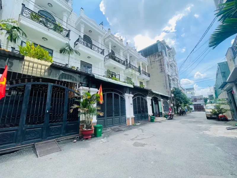 Nhà 4 tầng đường THẠNH LỘC 29 phường THẠNH LỘC Q12, Dt 67m² Hẻm 8m 💰 5,6Tỷ.... Bán nhà riêng tại An Phú Đông, Hồ Chí Minh 01