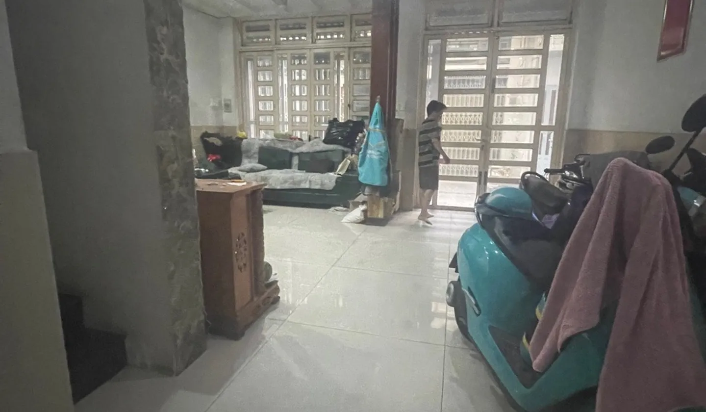 Nhà 3 Tầng Kiên Cố Tại Tây Thạnh - Cơ Hội Vàng Giá Chỉ 5.7 Tỷ... Bán nhà riêng tại Tây Thạnh, Hồ Chí Minh 01