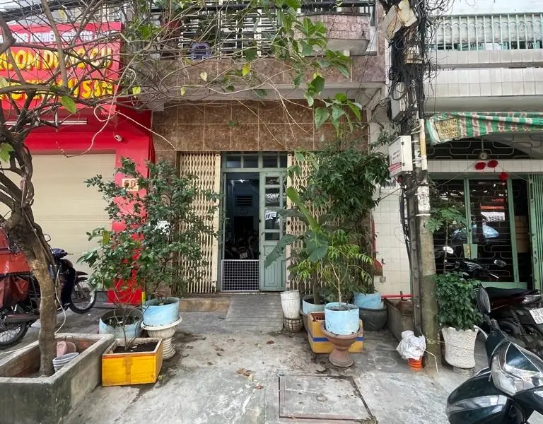 Nhà kinh doanh sầm uất, trung tâm Tân Bình... Bán owner_side tại Tân Bình, Hồ Chí Minh 01