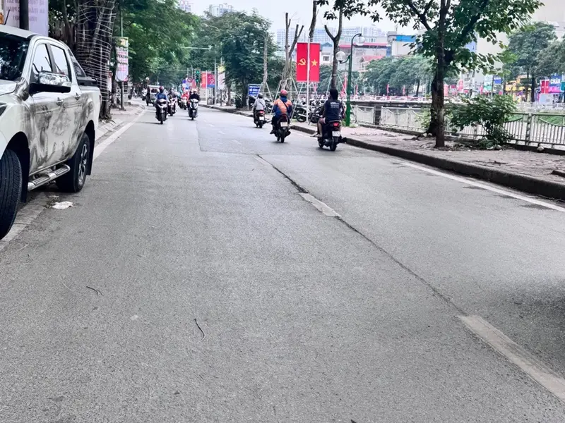 Nhà mặt phố Vũ Tông Phan, 43m2, mt 4.6m, 7 tầng thang máy, thông số vàng, kinh doanh sầm uất,... Bán nhà mặt phố tại Khương Đình, Hà Nội 01