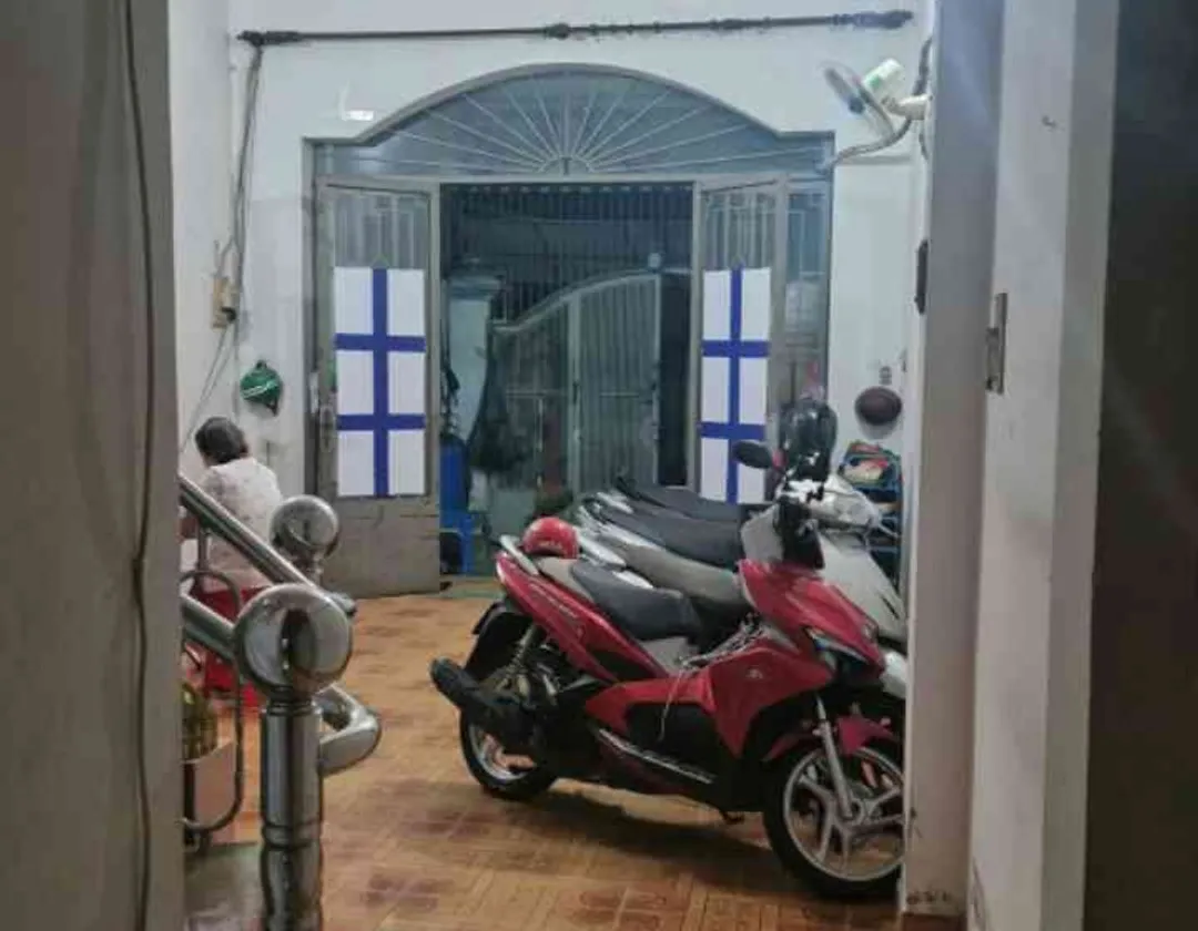 Nhà đẹp hẻm xe tải trên Trường Chinh, rộng thoáng, giá tốt... Bán nhà riêng tại Tân Sơn Nhì, Hồ Chí Minh 01