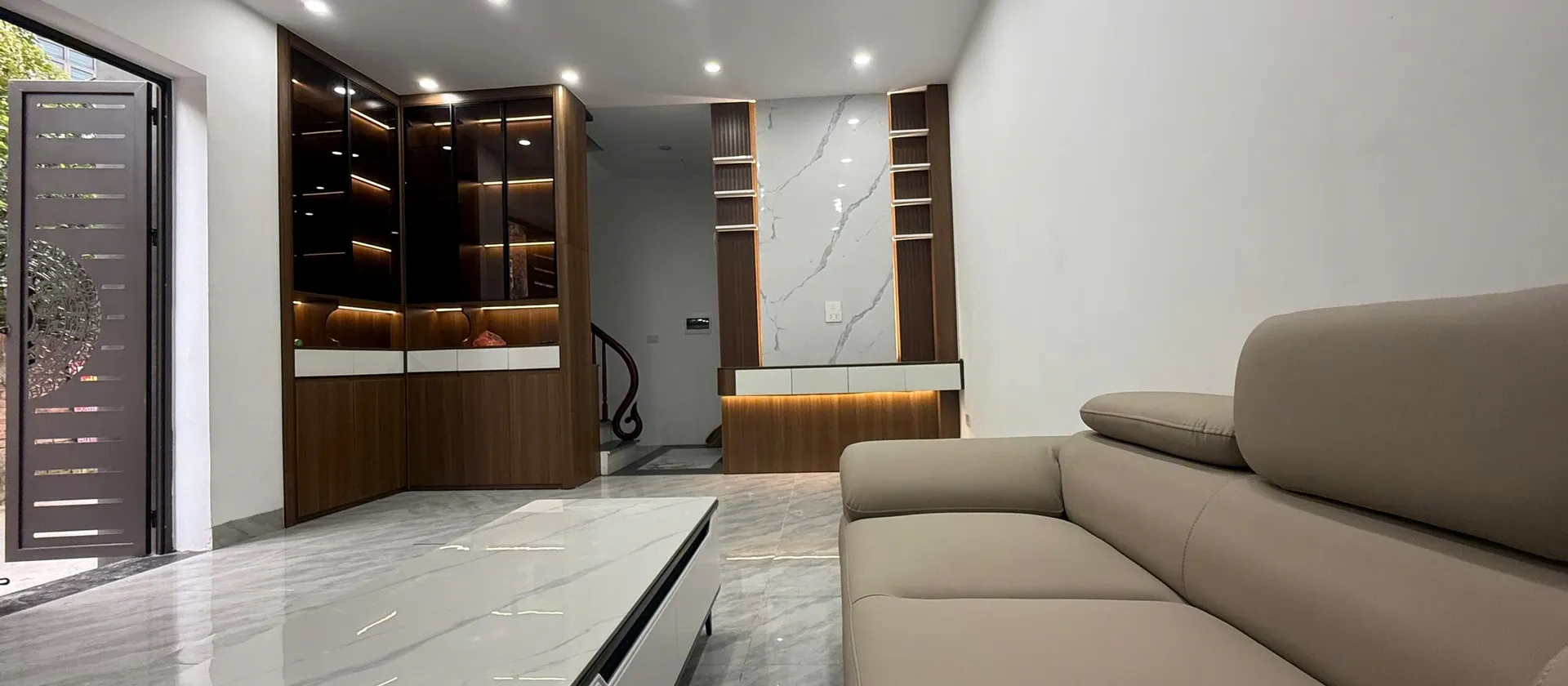 NHÀ ĐẸP DI TRẠCH - NGÕ THÔNG - LÔ GÓC - 6 TẦNG TM - XÂY MỚI - FULL NỘI THẤT - NHỈNH 7Đ - 0397931387... Bán nhà riêng tại Hoài Đức, Hà Nội 01