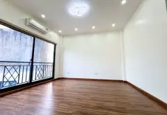 Bán nhà riêng 5 tầng phường Ngọc Hà, Ba Đình, Hà Nội - nhà mới, tiện ích đầy đủ... Bán nhà riêng tại Ngọc Hà, Hà Nội 03