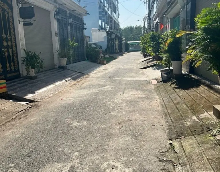 Cơ hội sở hữu nhà riêng 4 tầng kiên cố tại Đào Tông Nguyên với giá tốt... Bán nhà riêng tại Nhà Bè, Hồ Chí Minh 01