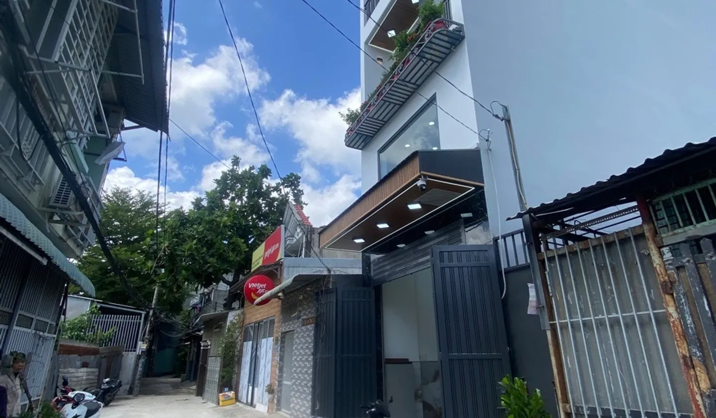 Nhà 5 tầng siêu rộng Quận 12 giá bất ngờ... Bán nhà riêng tại Tân Thới Hiệp, Hồ Chí Minh 01