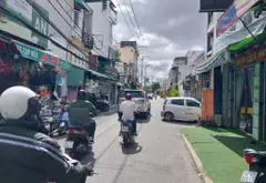 Bán nhà mặt tiền 2 tầng tại Quận 12, giá còn thương lượng... Bán nhà mặt phố tại Trung Mỹ Tây, Hồ Chí Minh 03
