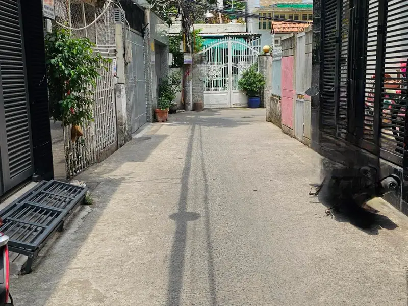 Nhà Phố Sang Trọng 5 Tầng Tại Quận 7 Với Thiết Kế Hiện Đại Và Nội Thất Cao Cấp... Bán nhà riêng tại Tân Thuận, Hồ Chí Minh 01