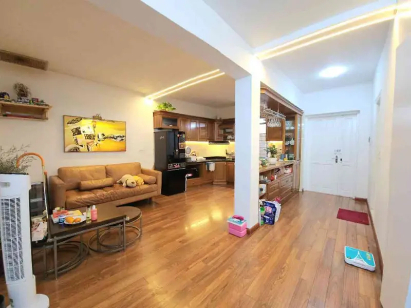 Bán căn hộ chung cư tại quận Hoàn Kiếm, diện tích 48m2, thiết kế hiện đại, nội thất nhập khẩu... Bán căn hộ chung cư tại Hoàn Kiếm, Hà Nội 01