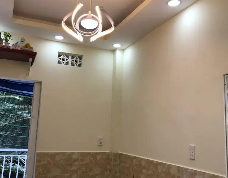 Hiếm 1ty nhà ngay trung tâm quận 7-2tang -2pn -giá chỉ 1,07ty... Bán owner_side tại Tân Hưng, Hồ Chí Minh 01