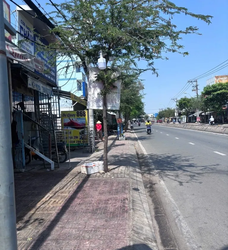 Cơ hội sở hữu nhà mặt phố Huỳnh Tấn Phát vị trí đẹp với giá chỉ 9,5 tỷ... Bán nhà mặt phố tại Nhà Bè, Hồ Chí Minh 01