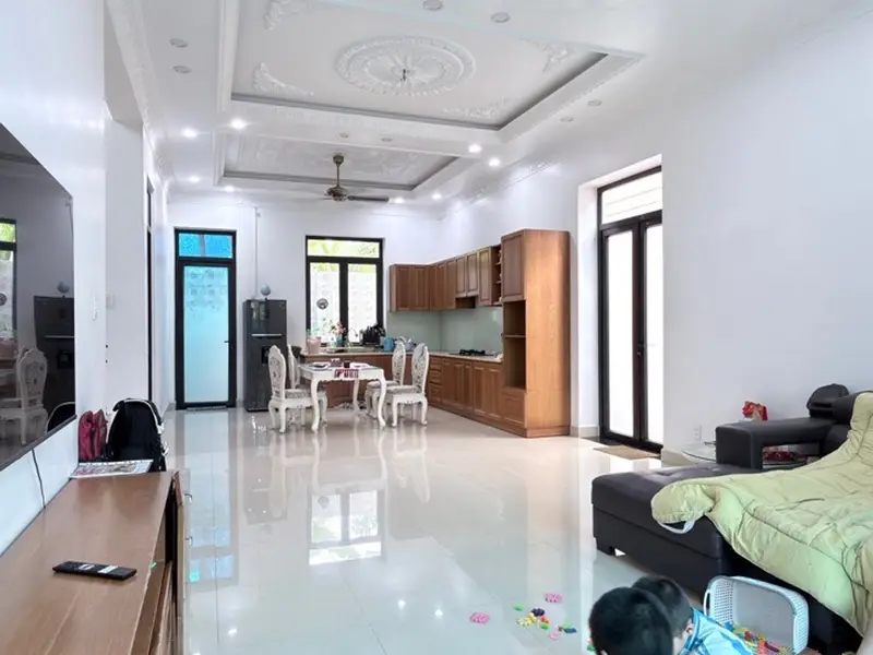 Biệt thự siêu đẹp nằm ngay trung tâm Thủ Dầu Một... Bán nhà riêng tại Bình Dương, Hồ Chí Minh 01