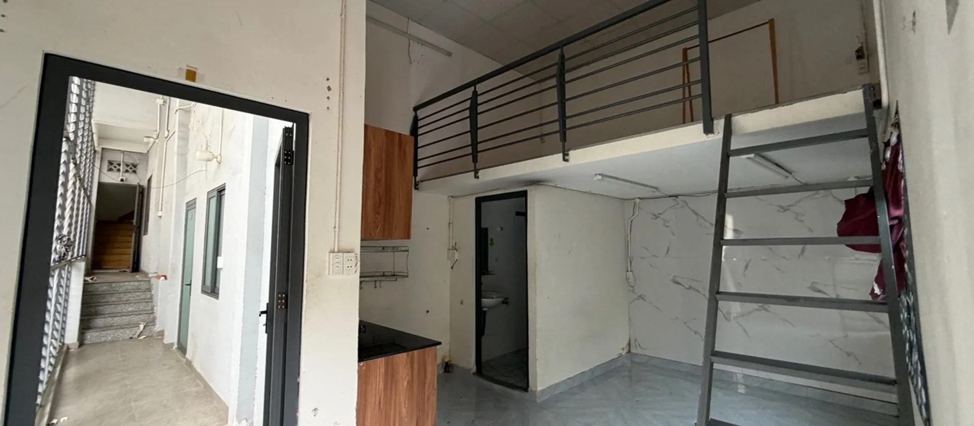 Bán nhà 3 tầng 16 phòng gần Tô Hiến Thành Quận 10... Bán nhà riêng tại Hòa Hưng, Hồ Chí Minh 01