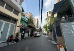 Đất Vàng Mặt Tiền Rộng 12m Giáp Quận 1 Tại Bình Thạnh... Bán owner_side tại Gia Định, Hồ Chí Minh 02