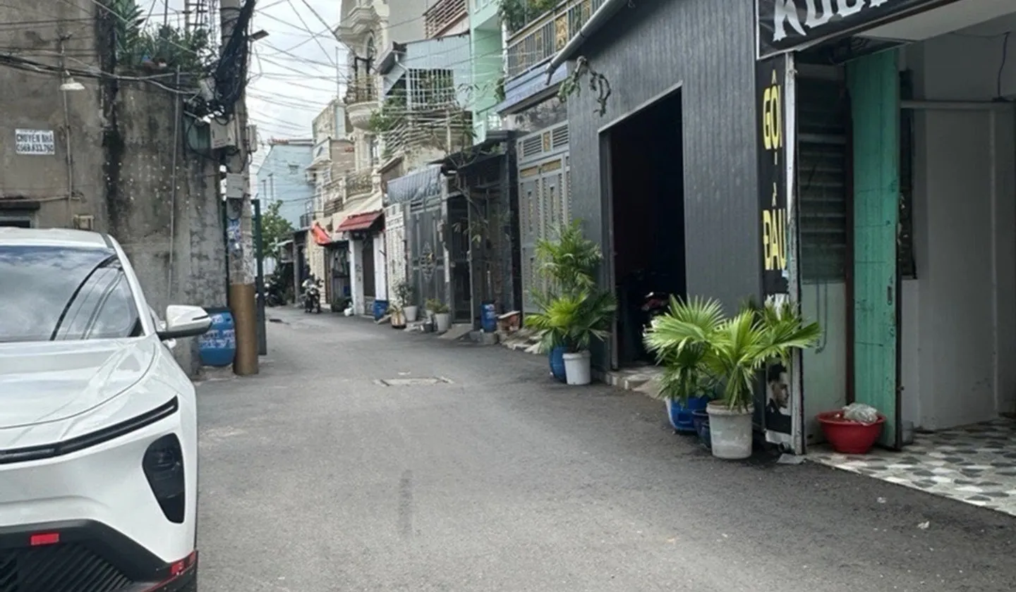 🏡 HẺM KINH DOANH LÔ GÓC TRẦN THỊ HÈ - 3 TẦNG- NGAY TRUNG TÂM HIỆP THÀNH CITY - ĐỦ TIỆN ÍCH... Bán nhà riêng tại Tân Thới Hiệp, Hồ Chí Minh 01