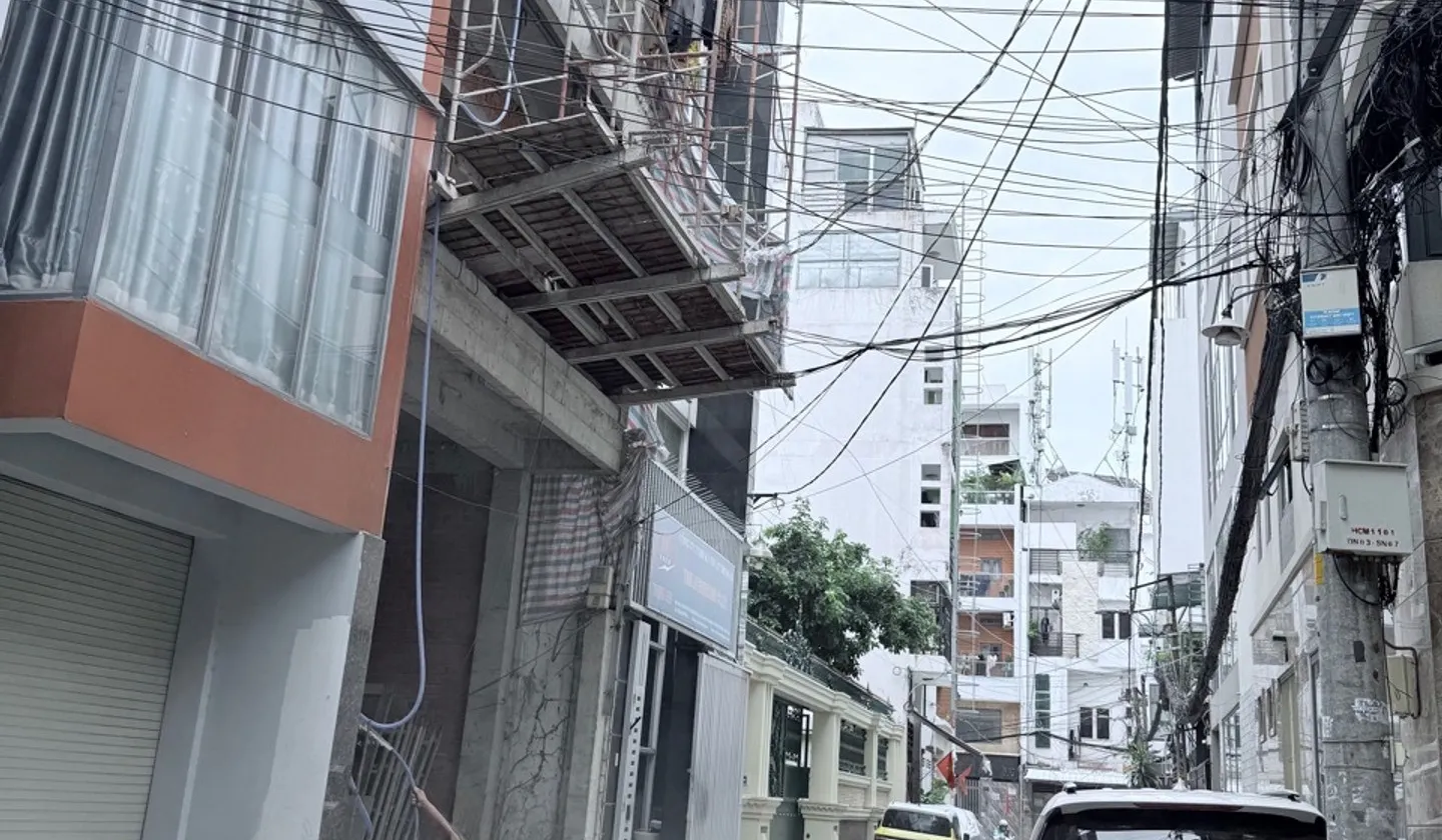 Bán nhà riêng 3 tầng, diện tích 111,9 m², hướng Đông Bắc tại Bình Thạnh... Bán nhà riêng tại Bình Thạnh, Hồ Chí Minh 01
