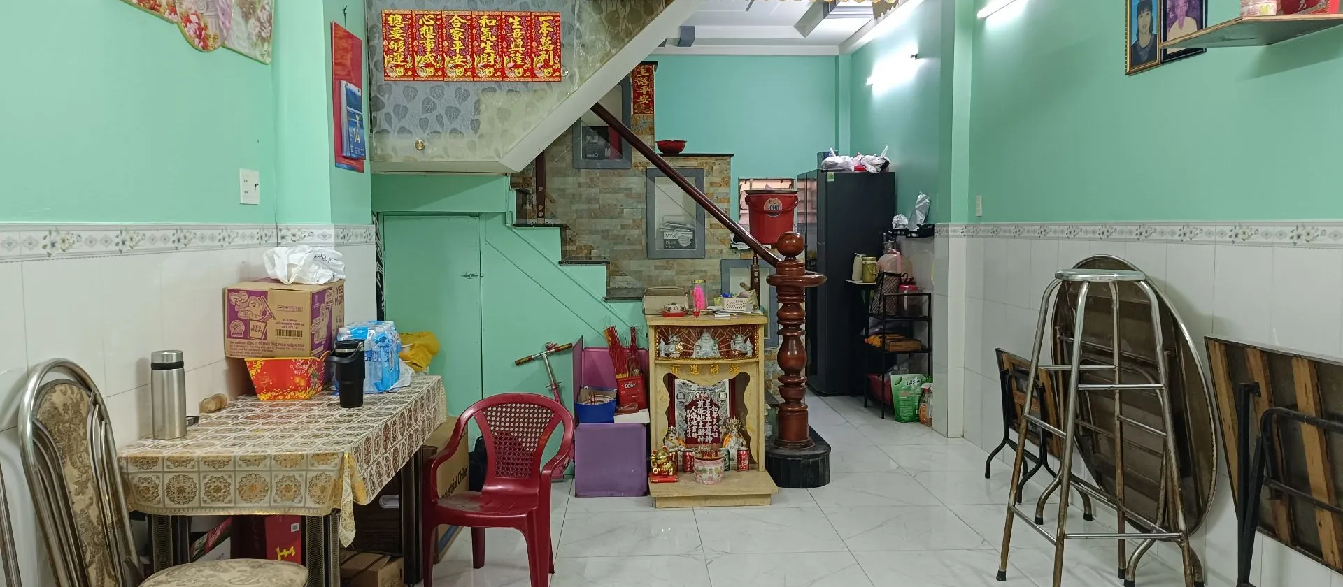 Nhà 3 tầng 4 phòng ngủ mặt hẻm xe hơi ngay gần Phú Định, Quận 8 - Cơ hội hiếm có... Bán nhà riêng tại Bình Phú, Hồ Chí Minh 01